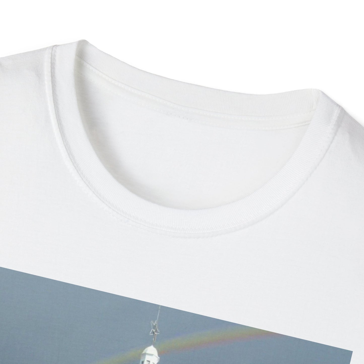Historic Building Photography T-Shirt - Unisex Softstyle Tee